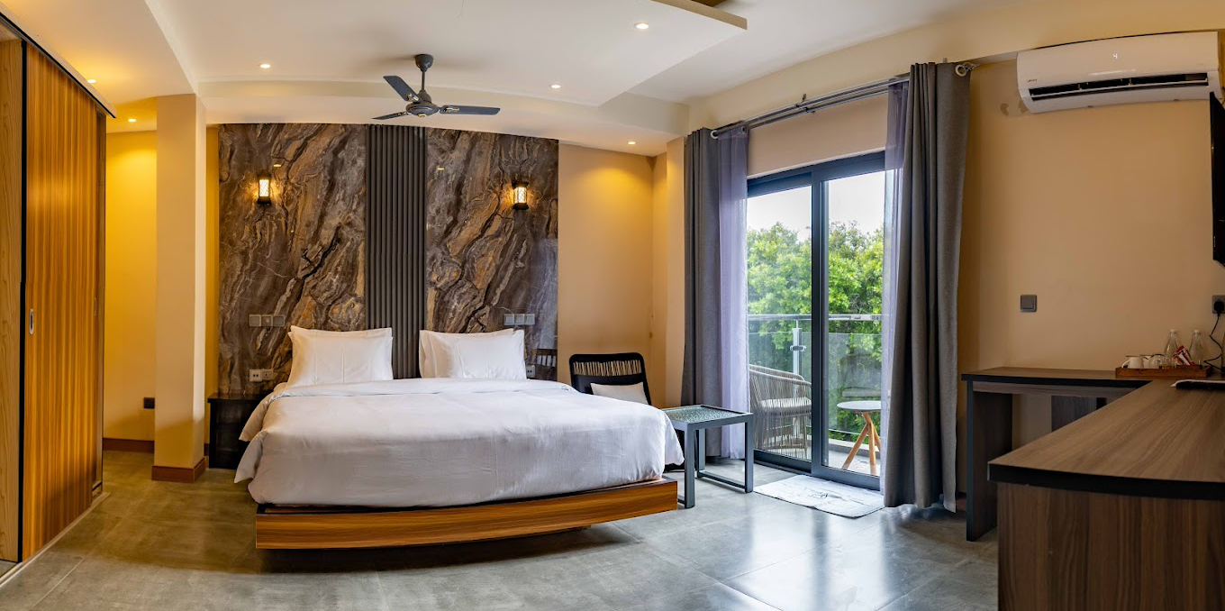 AIG Grand Hotel